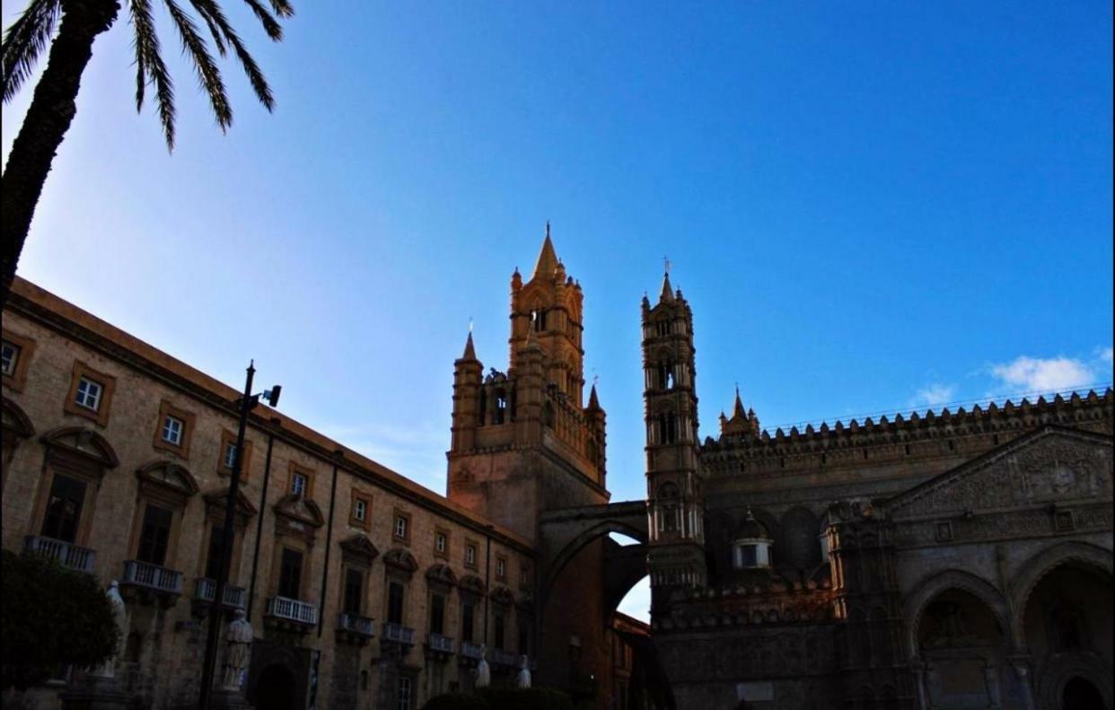 Dietro La Cattedrale Palermo Zewnętrze zdjęcie